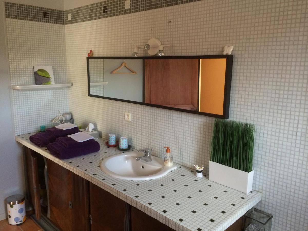 Chambres D'Hotes Les Heures Claires Briennon Exterior foto