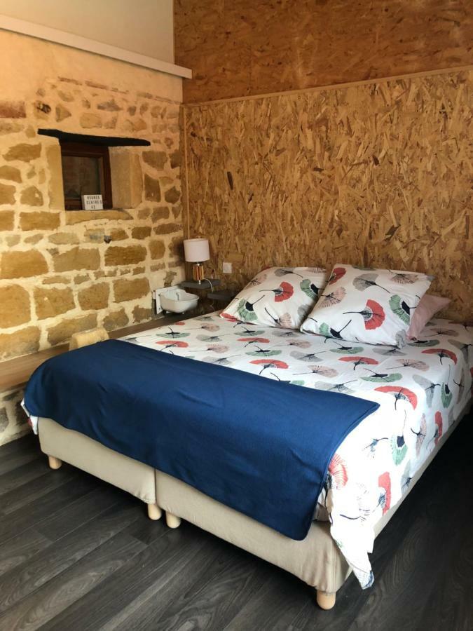 Chambres D'Hotes Les Heures Claires Briennon Exterior foto